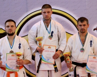Фотоотчет с Открытого Чемпионата Свердловской области по киокусинкай