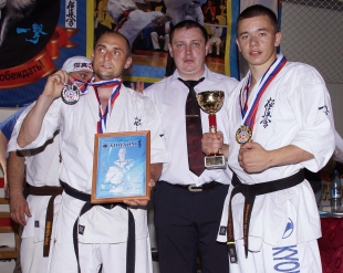 В Таганроге прошло Открытое Первенство и Чемпионат Ростовской области по киокусинкай